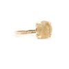 Anello con quarzo rutilato in oro giallo