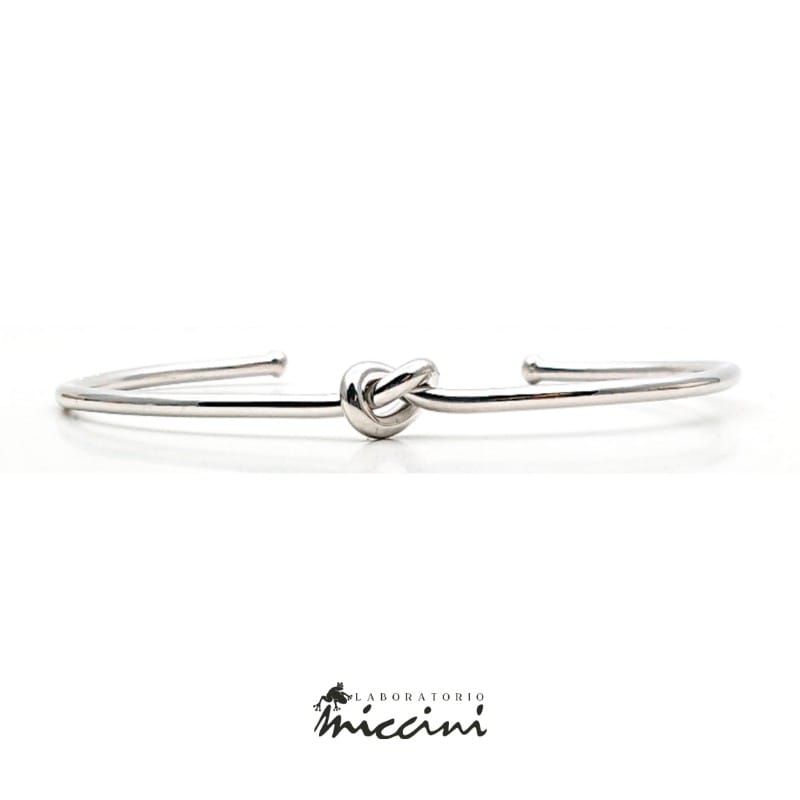 Bracciale con nodo in argento