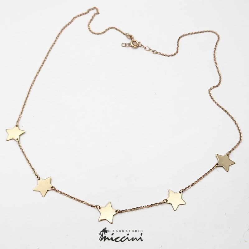 collana con stelline in oro rosa