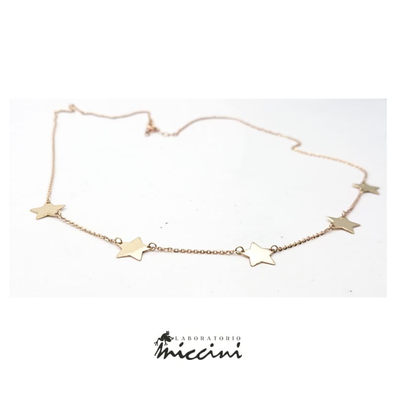 collana in oro rosa con stelle