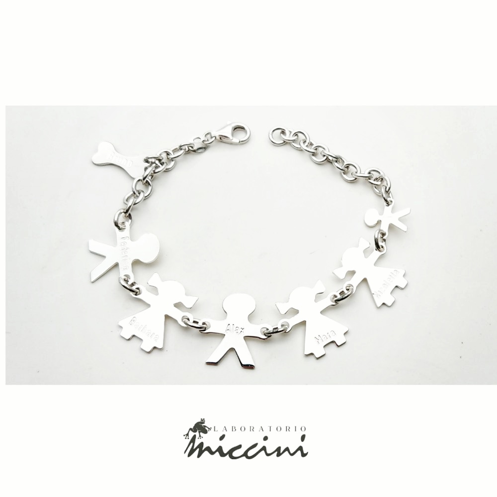 Bracciale famiglia con nomi incisi