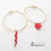 Orecchini cerchio con cuore e fulmine rosso