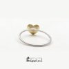 Anello con cuore in oro personalizzabile con incisione