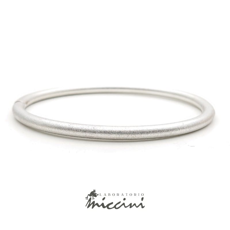 Bracciale a manetta in argento