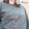 collana con pendente di coralli, perla e pietre