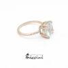 anello in oro bianco satinato con acquamarina
