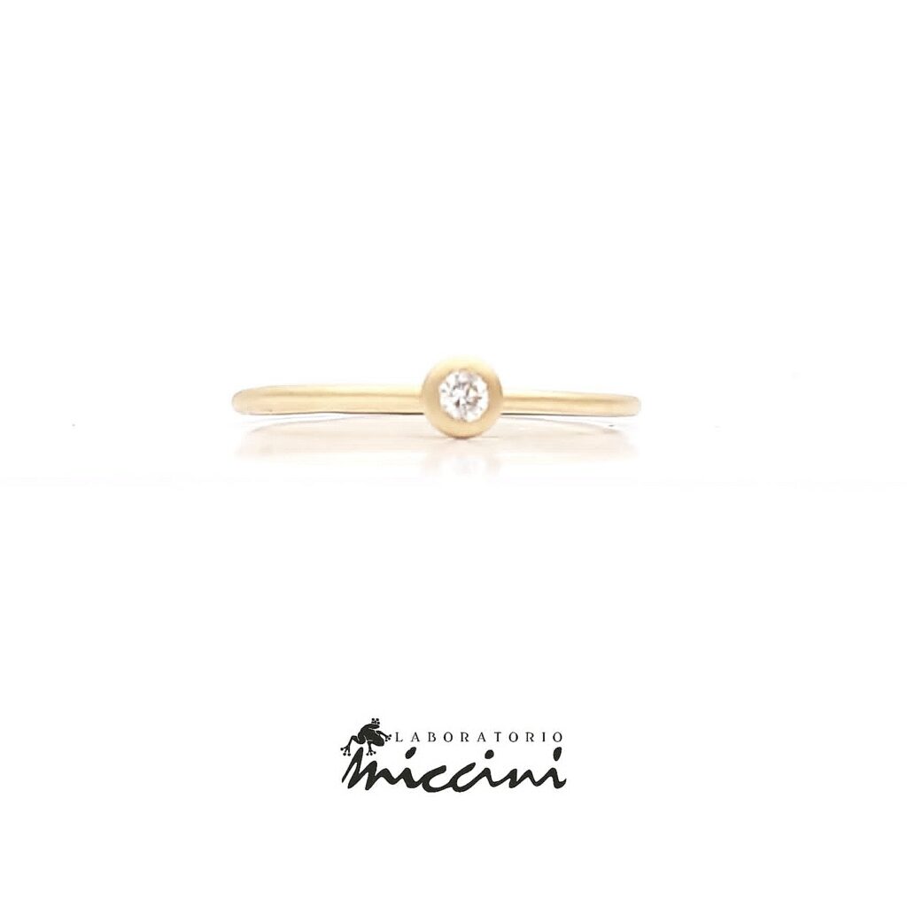 solitario minimal in oro giallo 18 kt