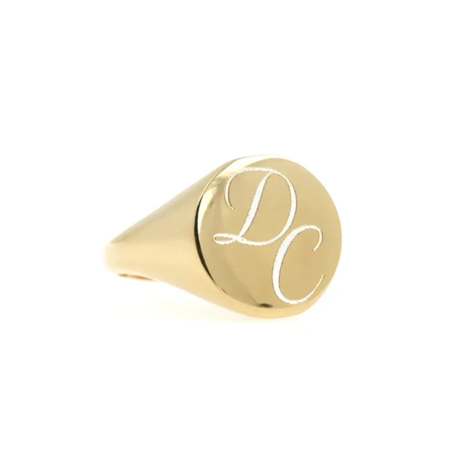 anello chevalier rotondo da mignolo con iniziali incise