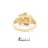 anello in oro con rose