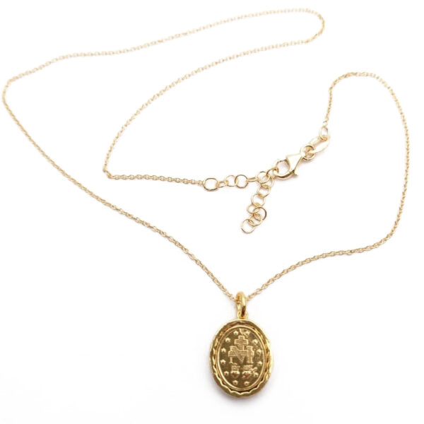 Collana in argento dorato con Madonna e simboli sacri