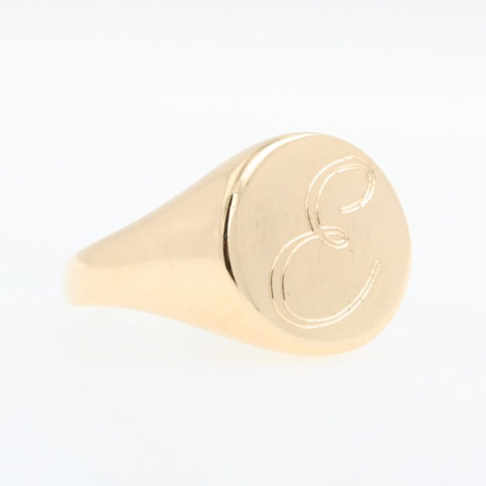 Anello da mignolo in oro giallo personalizzabile