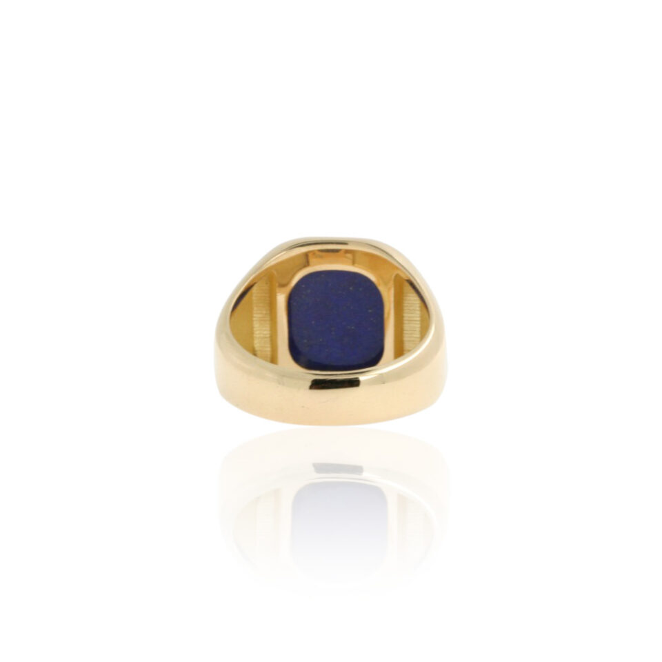 anello modello chevalier in oro giallo con lapislazzulo