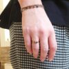 anello-pietre-muticolor-indossato