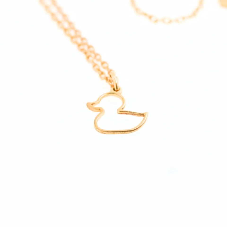 collana con ciondolo paperetta