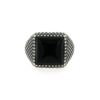 Anello puntinato con onice quadrato