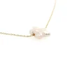 collana con perla centrale a forma di stella