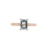 anello con acquamarina naturale e diamanti