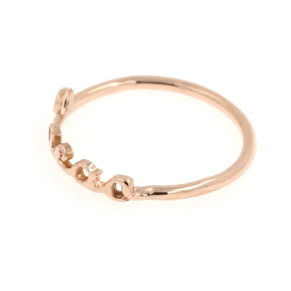 anello bold con nome intagliato a mano in oro bianco giallo o rosa