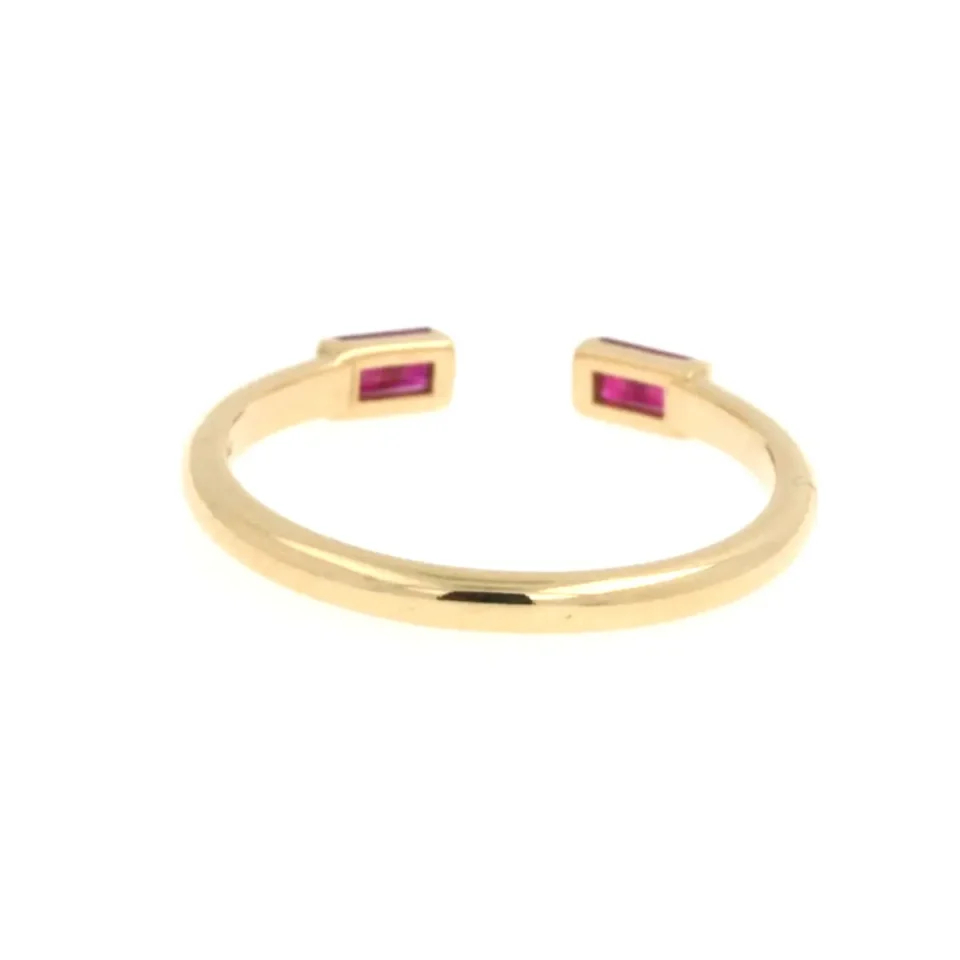 anello aperto in oro giallo con due rubini taglio baguette