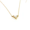 Collana con diamante triangolare lab grown in oro giallo