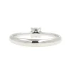 Solitario in oro bianco 18 kt con diamante naturale